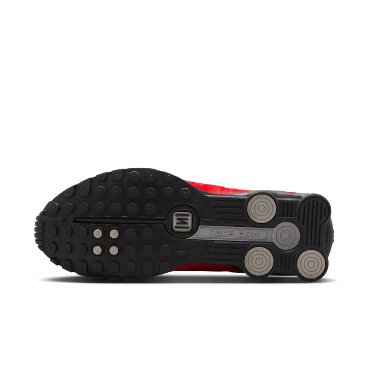 Nike Shox R4 University Red Black Metallic Silver 2/6
