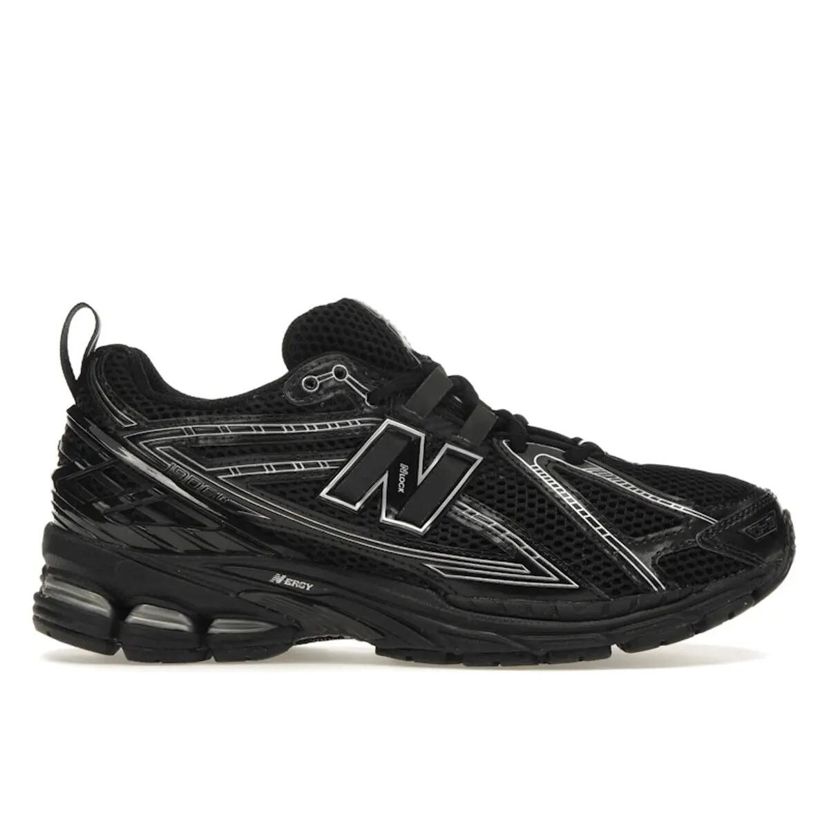 NEW BALANCE picture