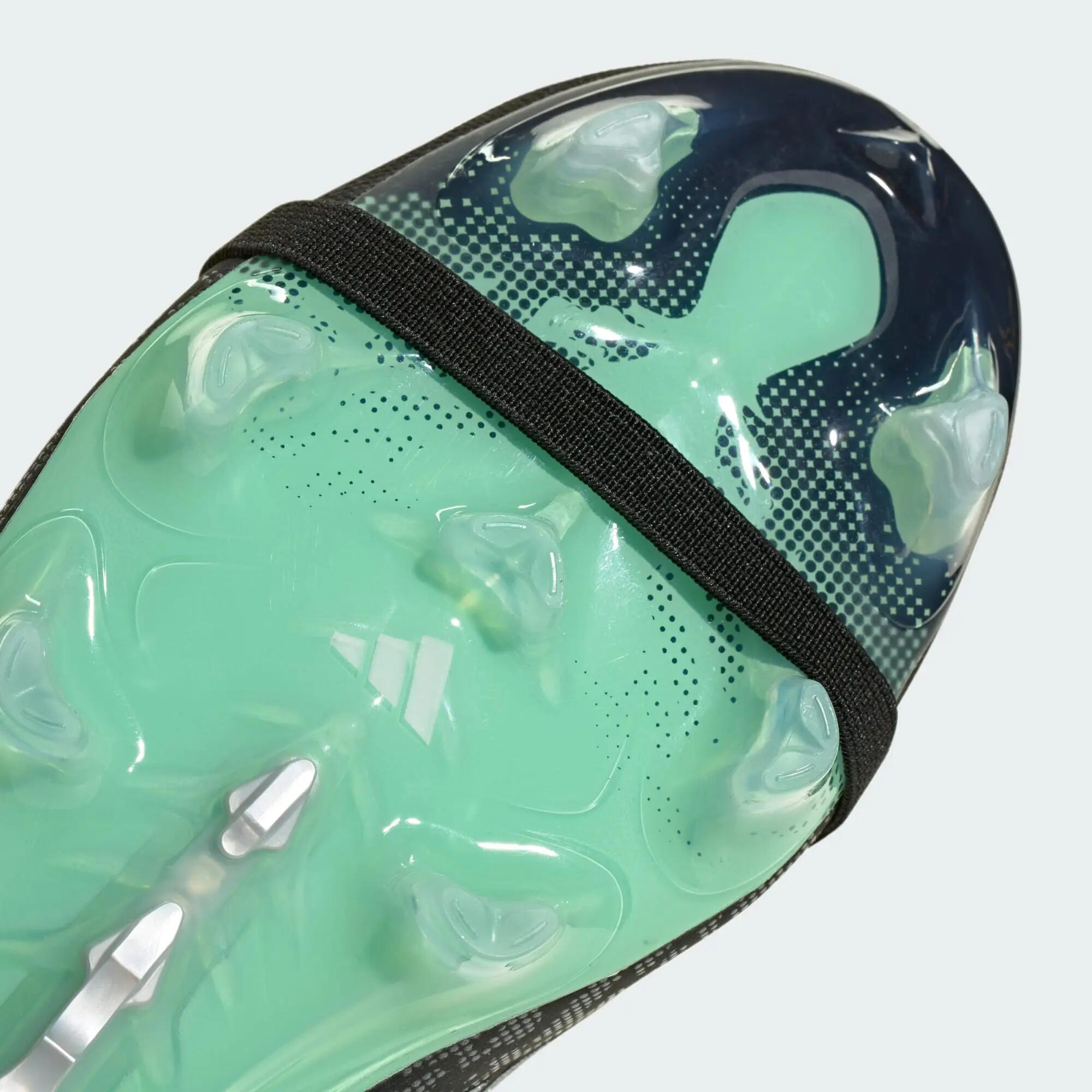 Scarpe da calcio Predator Pro Fold-Over Tongue per terreni naturali compatti 6/8