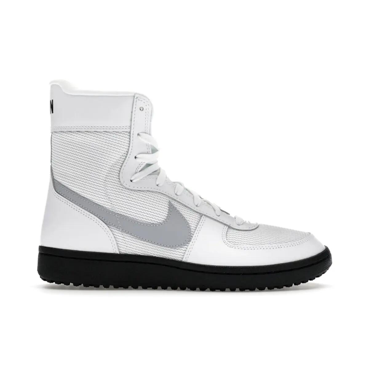 NIKE picture