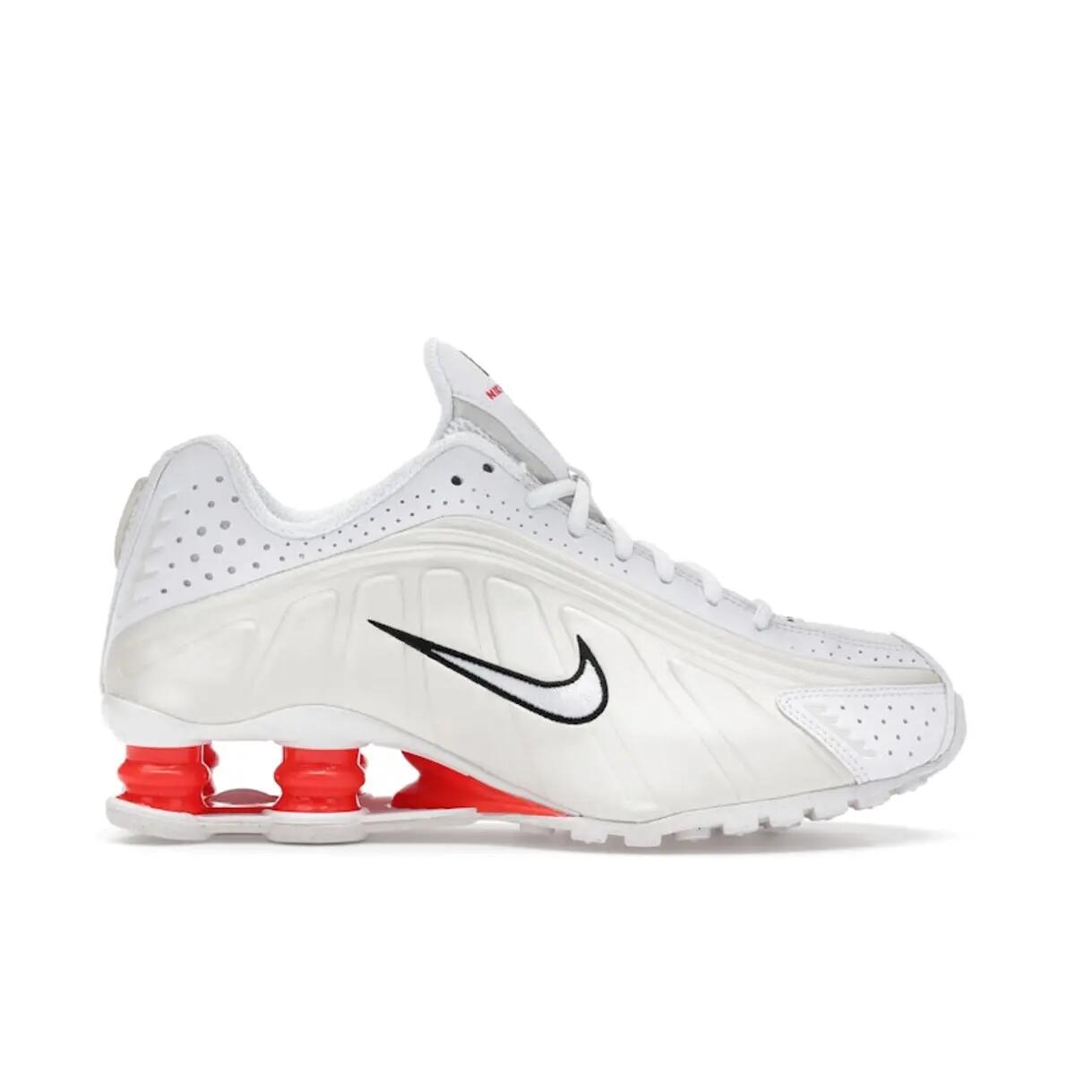 NIKE picture