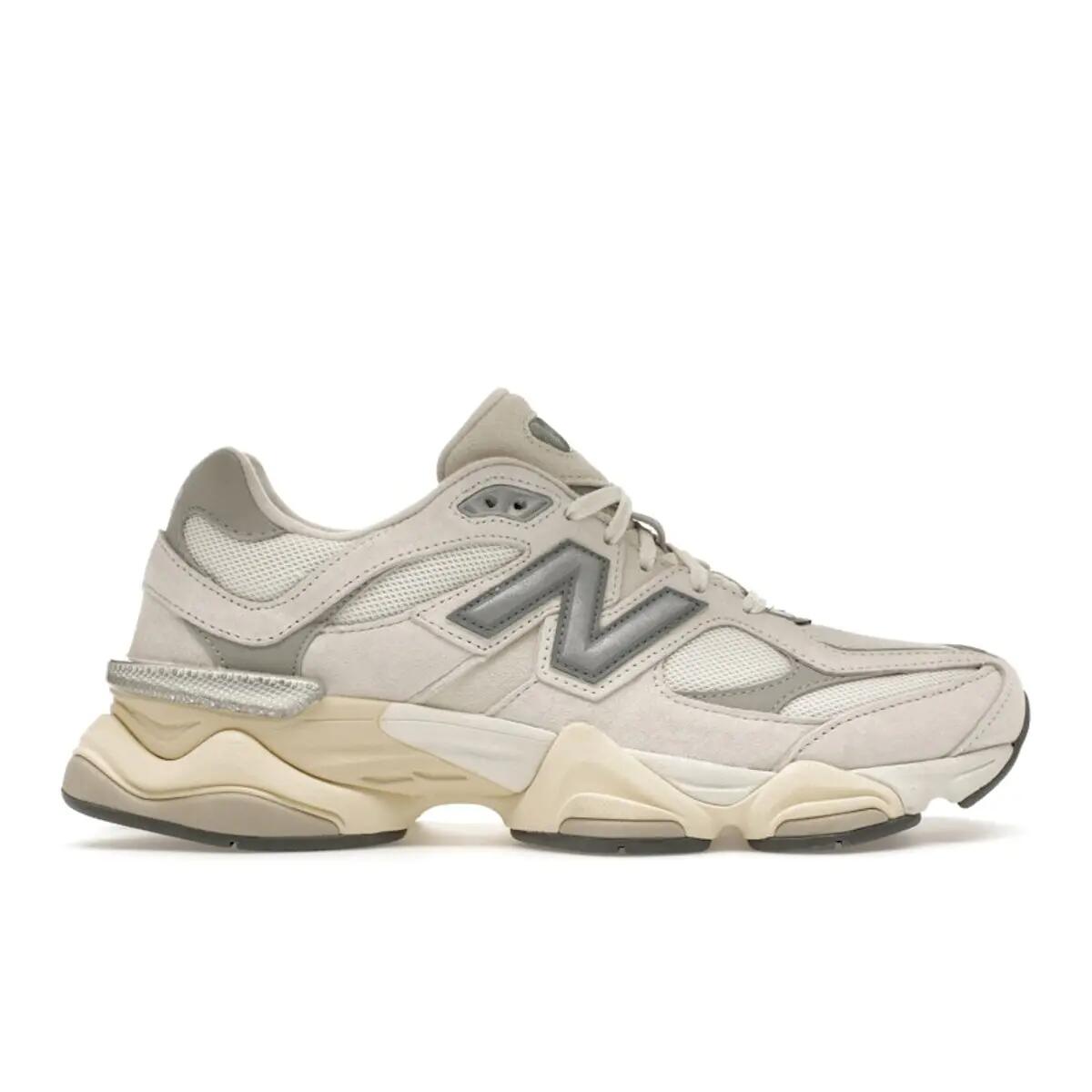 NEW BALANCE picture