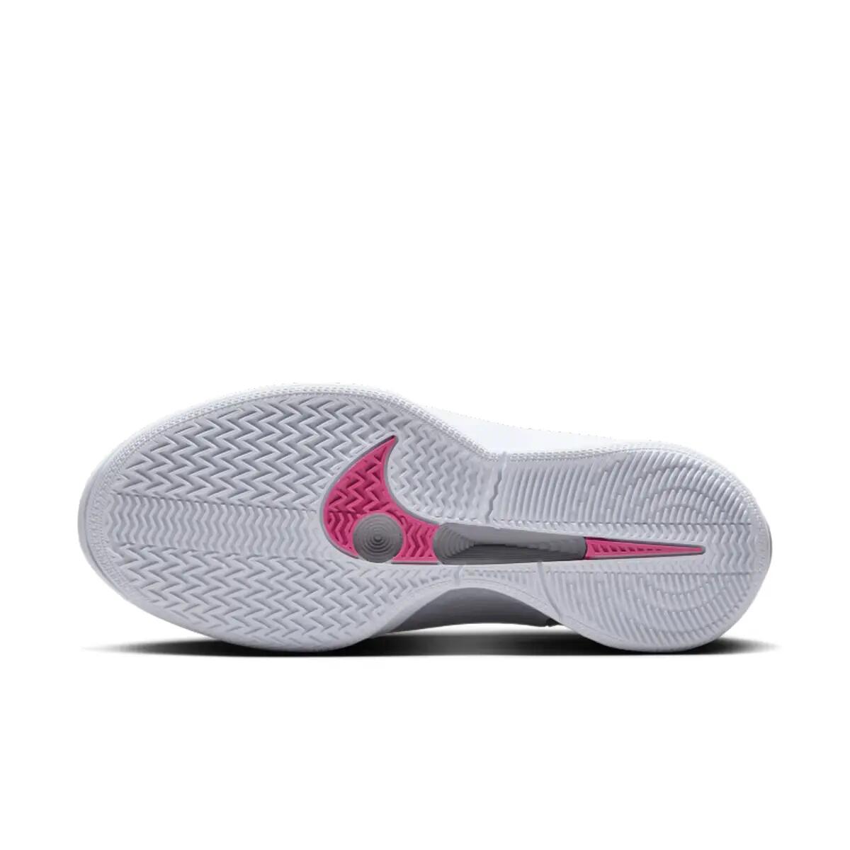 Nike Sabrina 2 Lily (Women's) 2/6