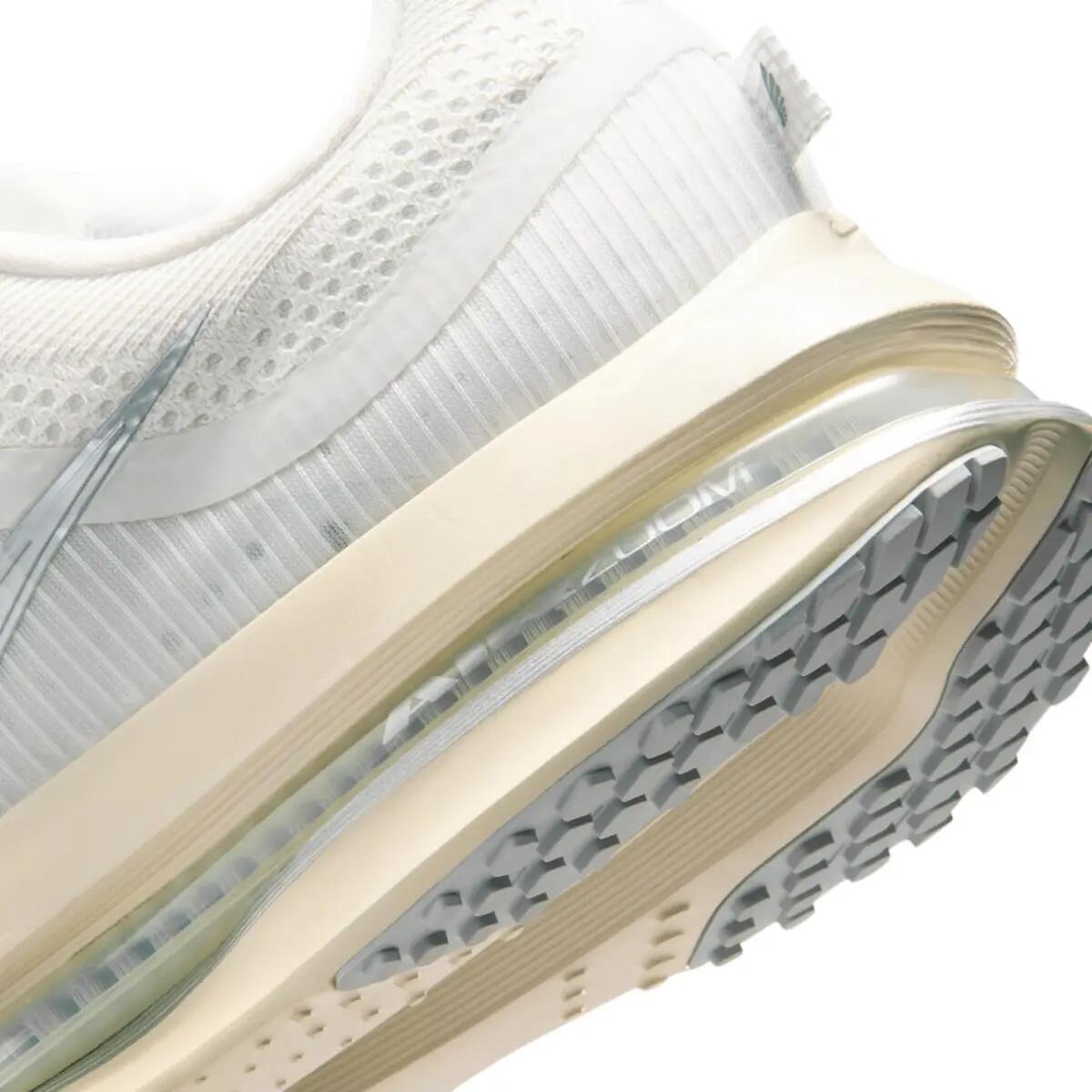 Nike Air Zoom Pegasus Premium Running is Mental 5/6