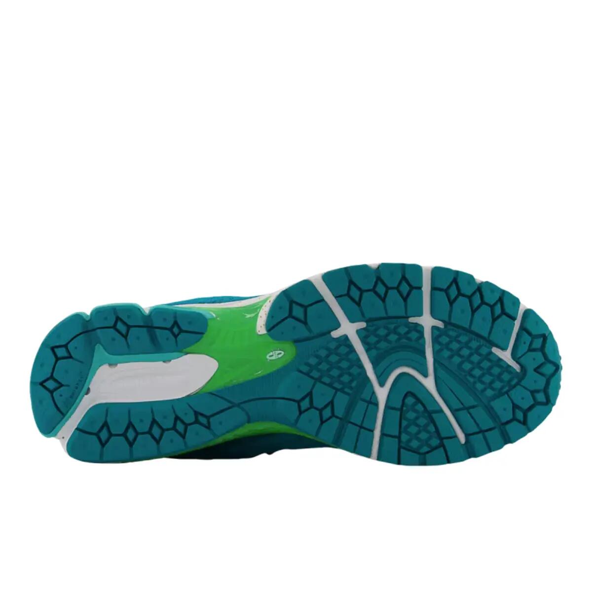 New Balance 2002R Salehe Bembury Water Be The Guide 4/5
