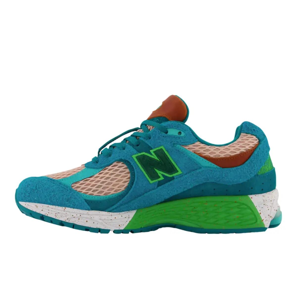 New Balance 2002R Salehe Bembury Water Be The Guide 2/5