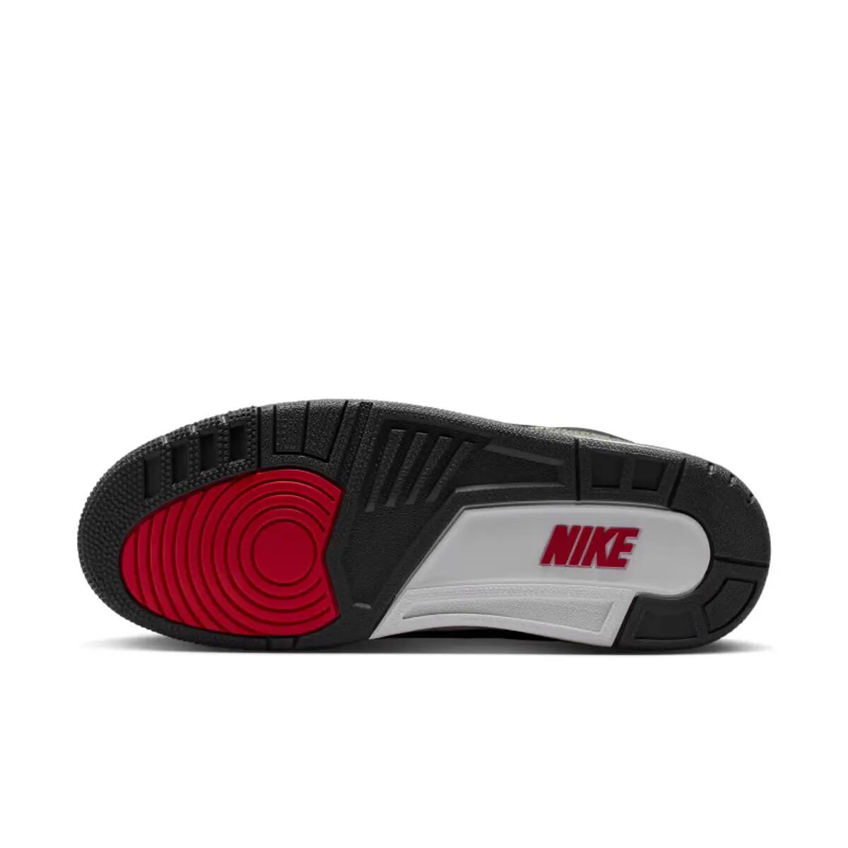 Air Jordan 3 Retro Levis Black 3/6