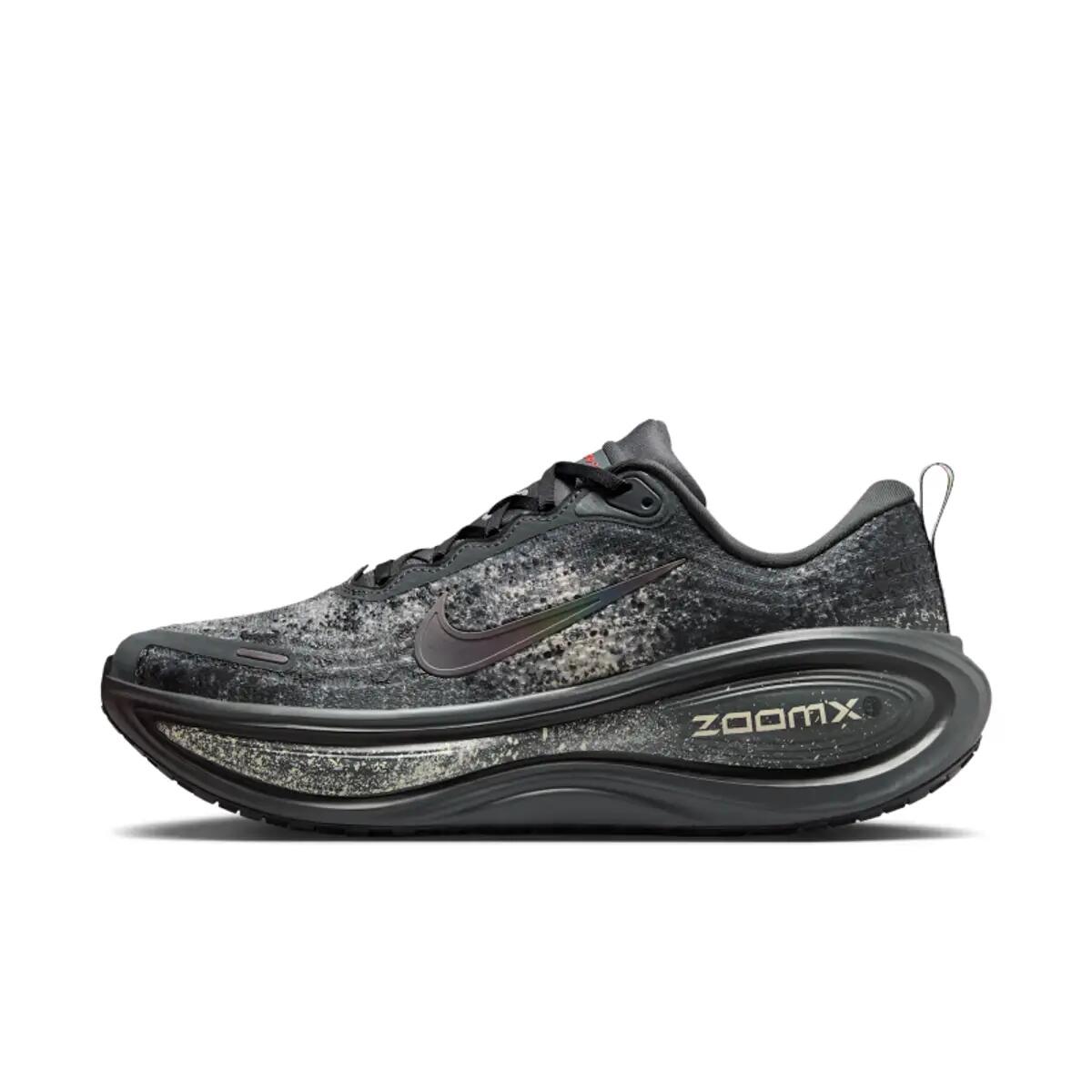 Nike Vomero Plus Anthracite Oatmeal Black 2/6