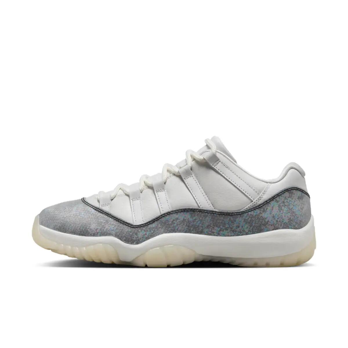 Air Jordan 11 Retro Low Year Of The Snake 3/6