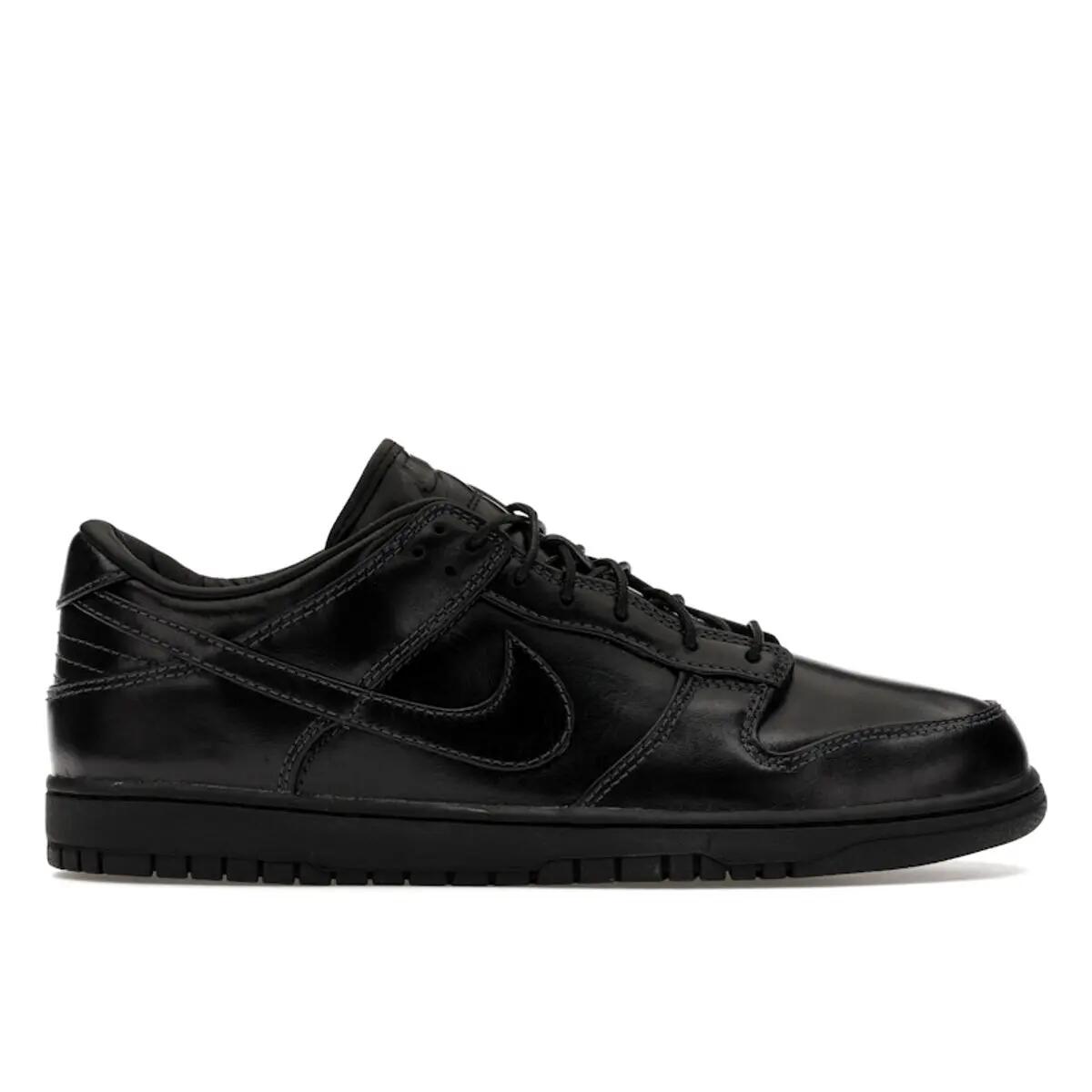 NIKE picture
