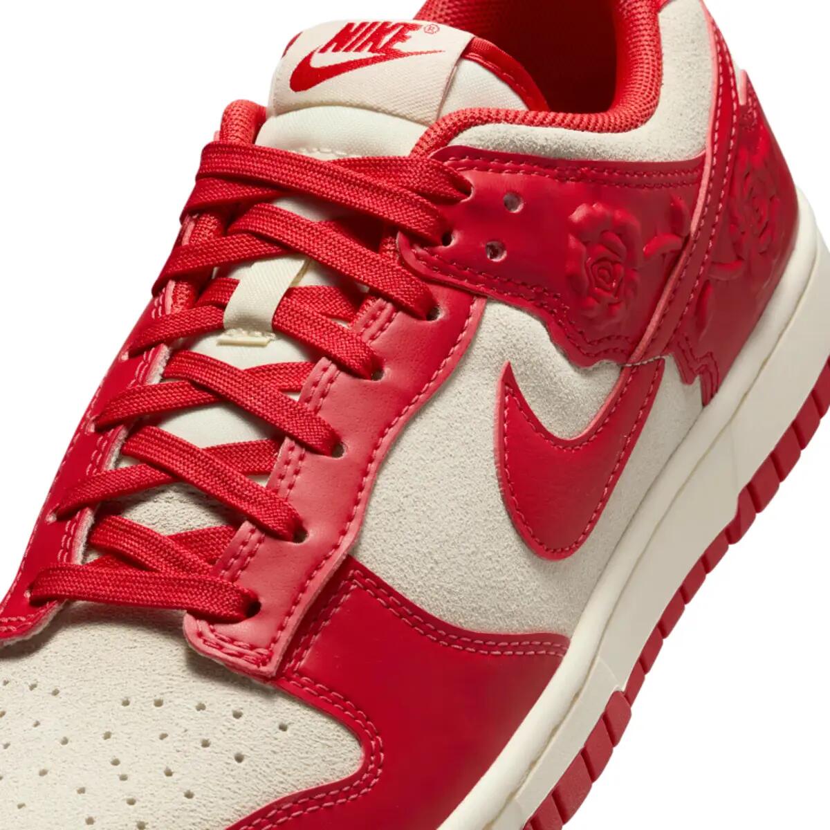 Nike Dunk Low Red Roses (Women's) 6/6