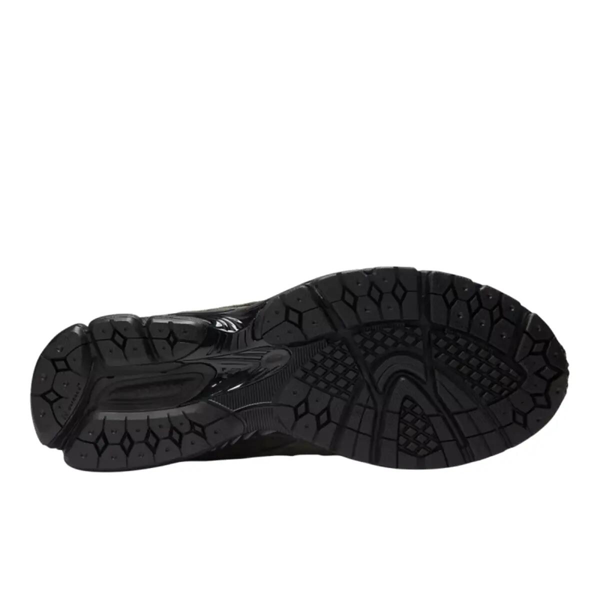 New Balance 2002R Gore-Tex JJJJound Pine 4/6