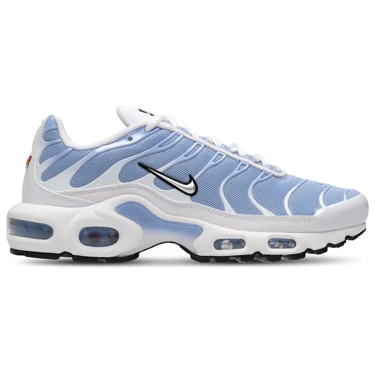NIKE picture