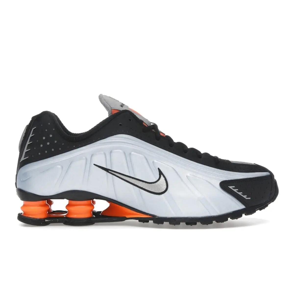 NIKE picture