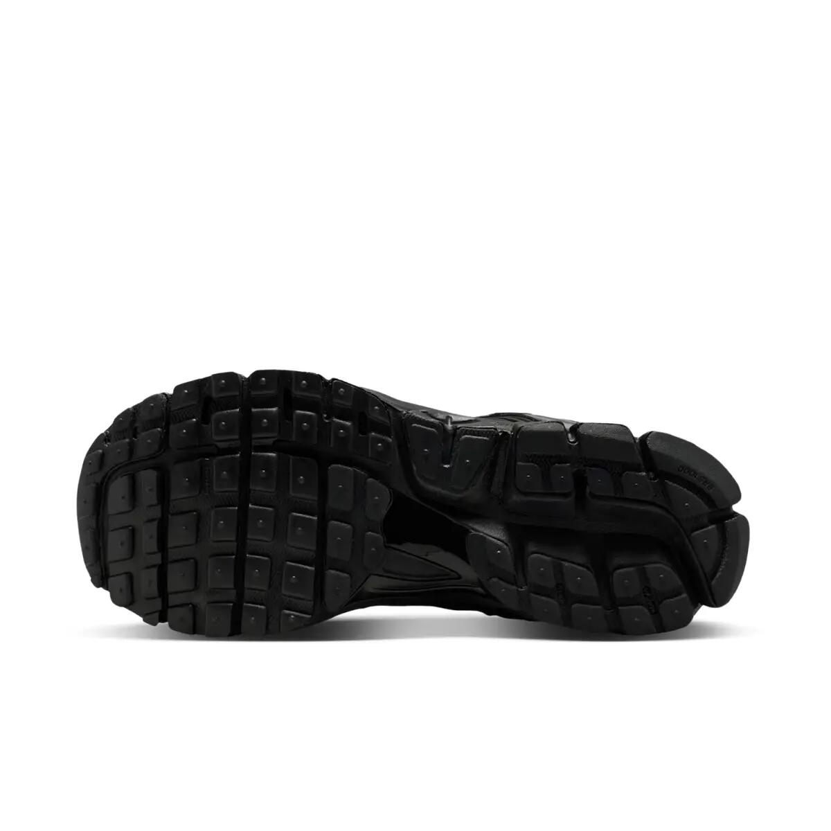 Nike Zoom Vomero 5 Black Patent (Women's) 5/6