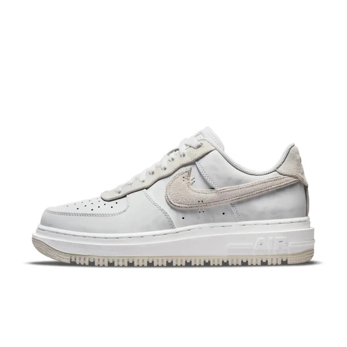 Nike Air Force 1 Low Luxe Summit White Light Bone 3/6