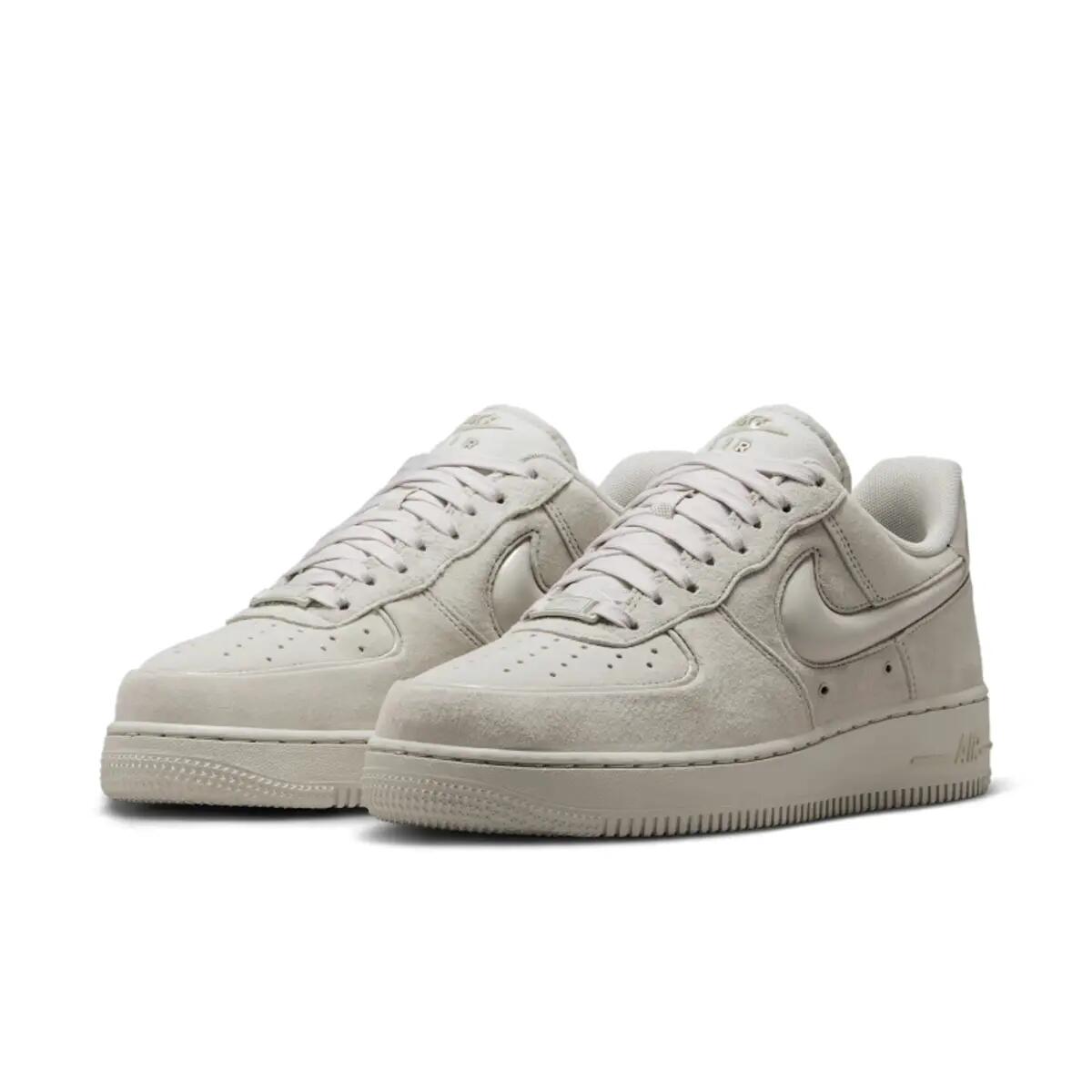Nike Air Force 1 Low '07 Light Orewood Brown (Women's) 5/6