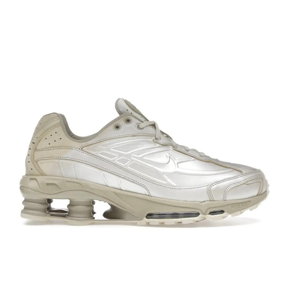NIKE picture