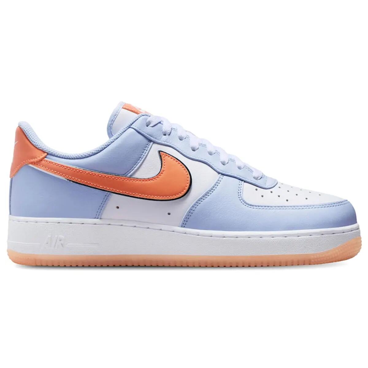 NIKE picture