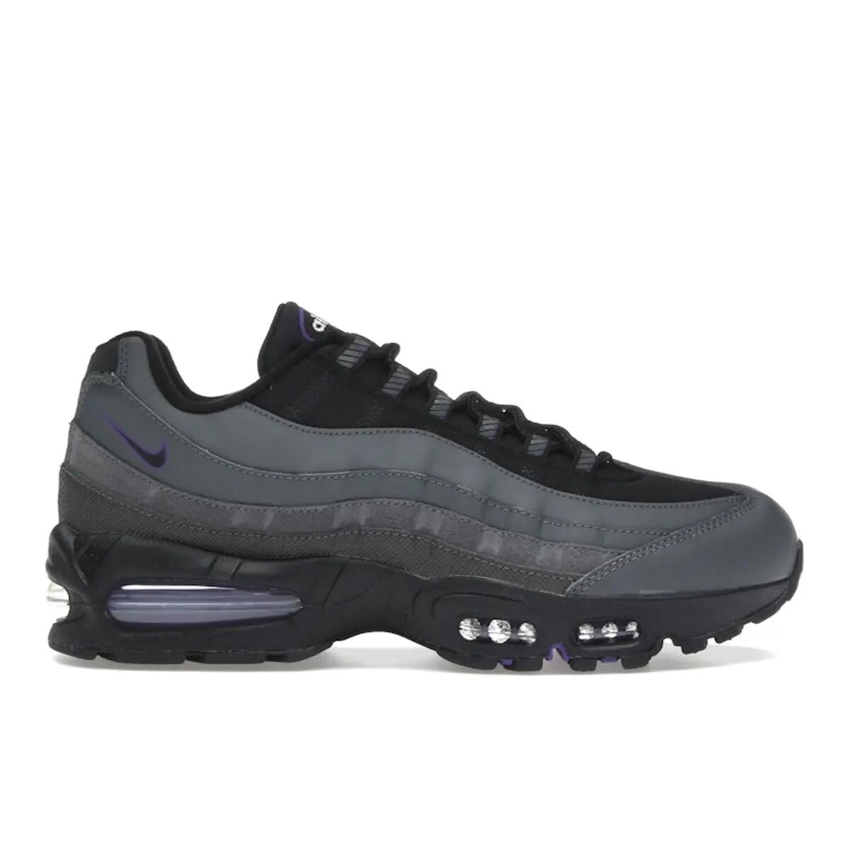 NIKE picture