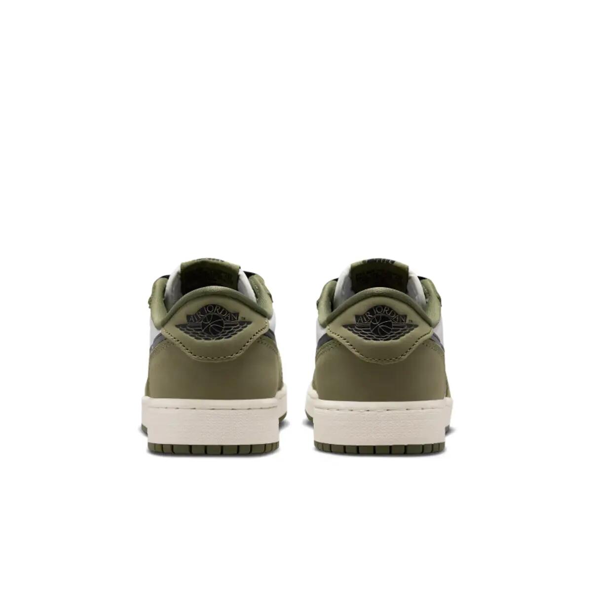 Air Jordan 1 Retro Low OG Medium Olive (GS) 6/6