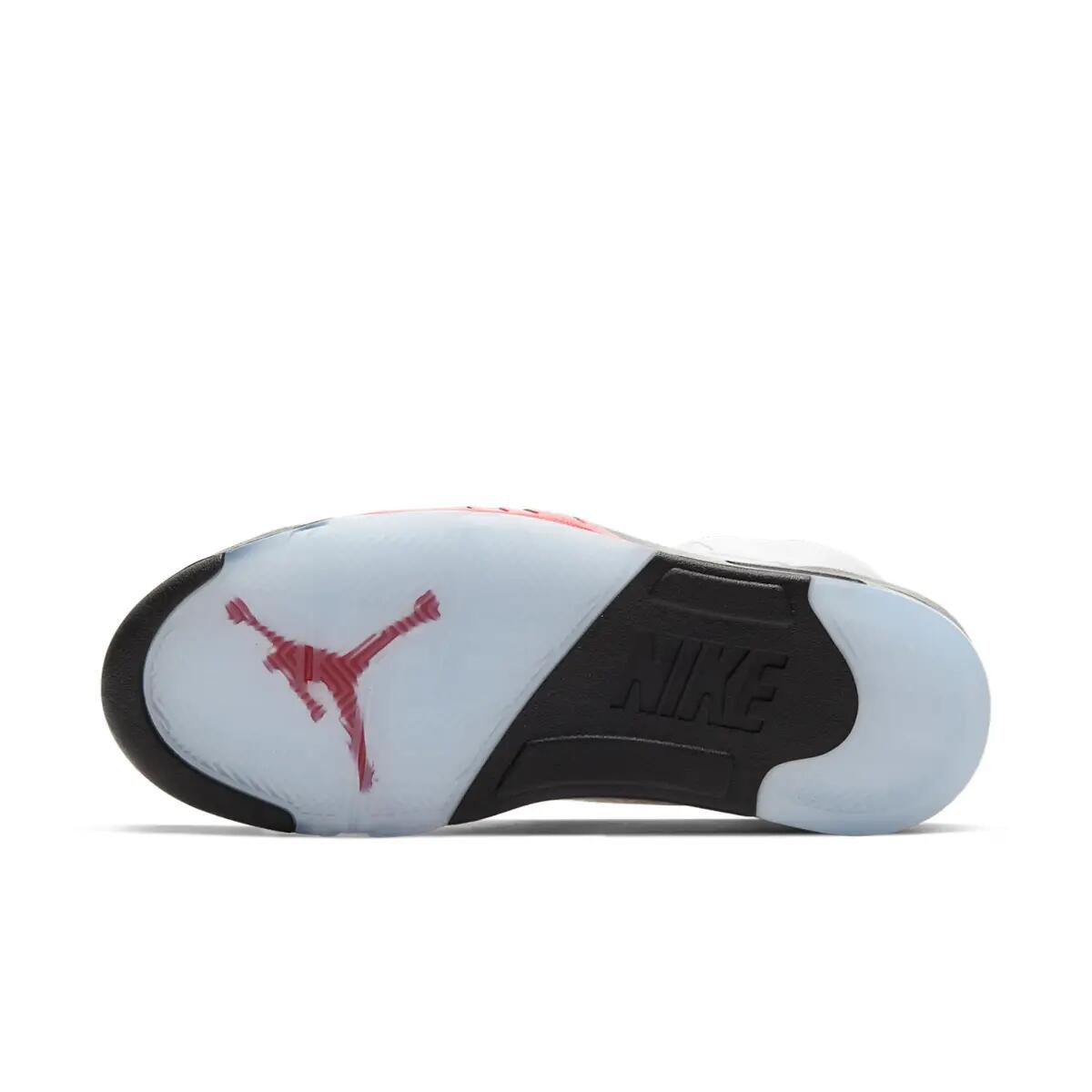Jordan 5 Retro Fire Red Silver Tongue (2020) 3/6