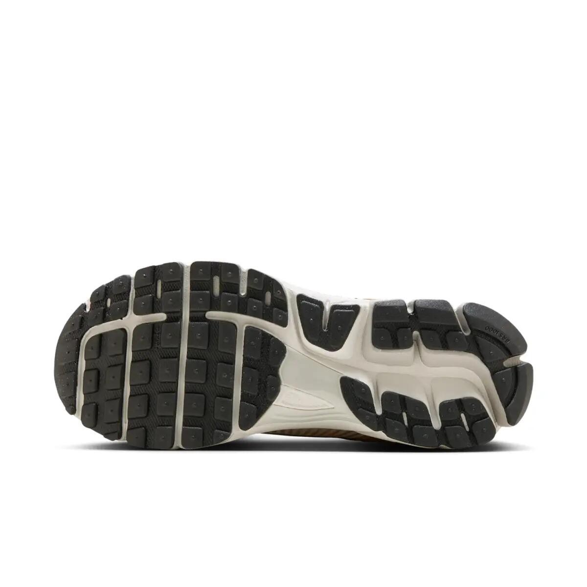 Nike Zoom Vomero 5 Pearl White (Women's) 3/6