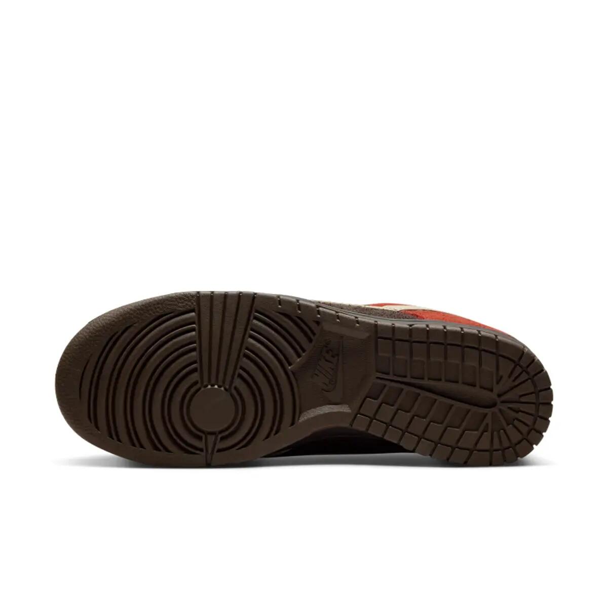 Nike Dunk Low Red Panda 2/6