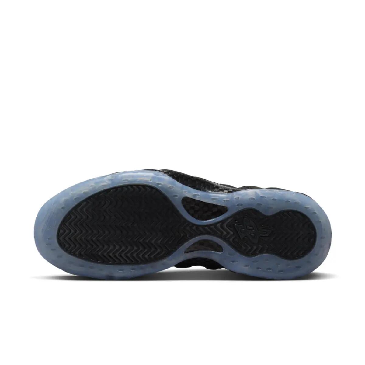 Nike Air Foamposite One Carbon Fiber 2/6