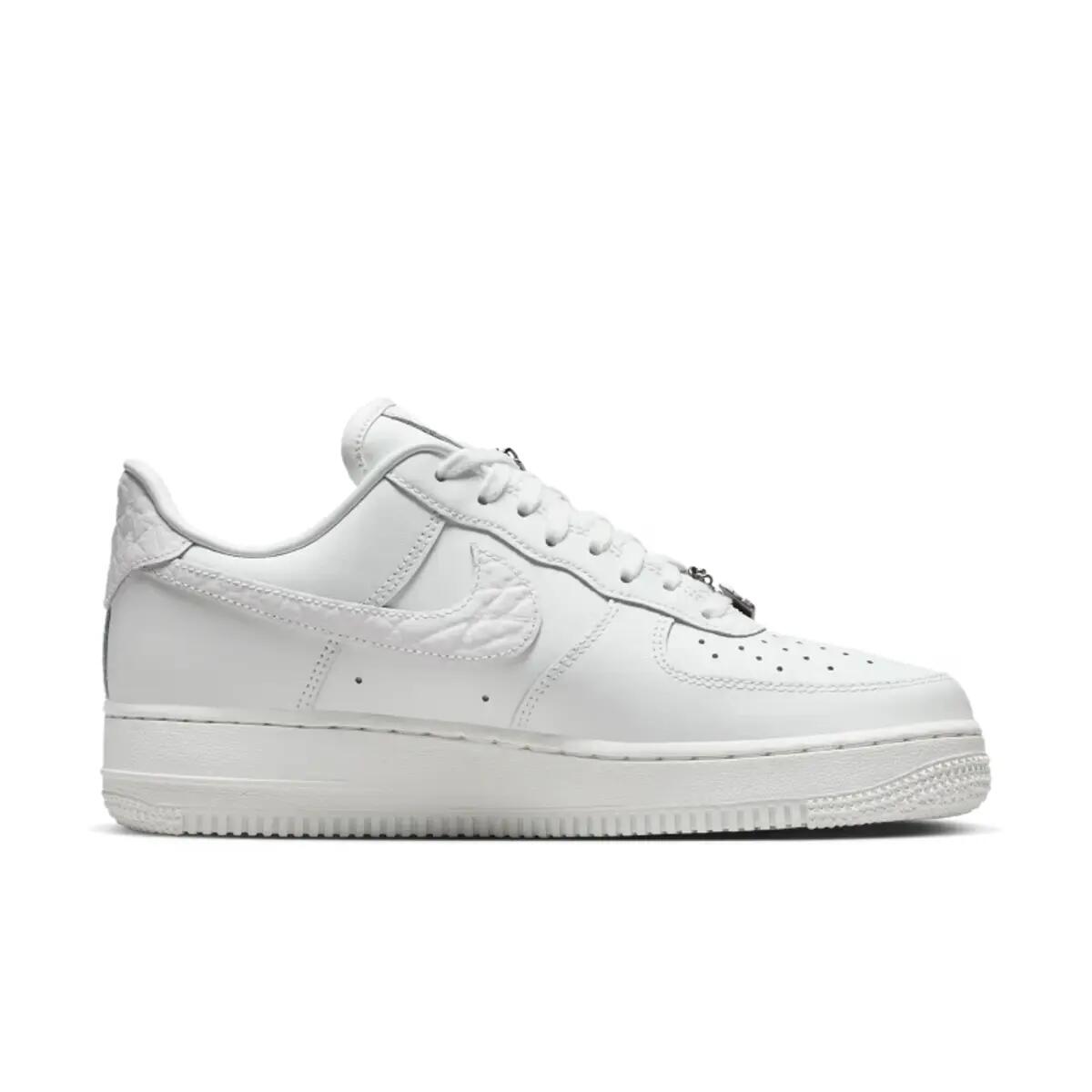 Nike Air Force 1 '07 Low Summit White Mini Charm (Women's) 2/6