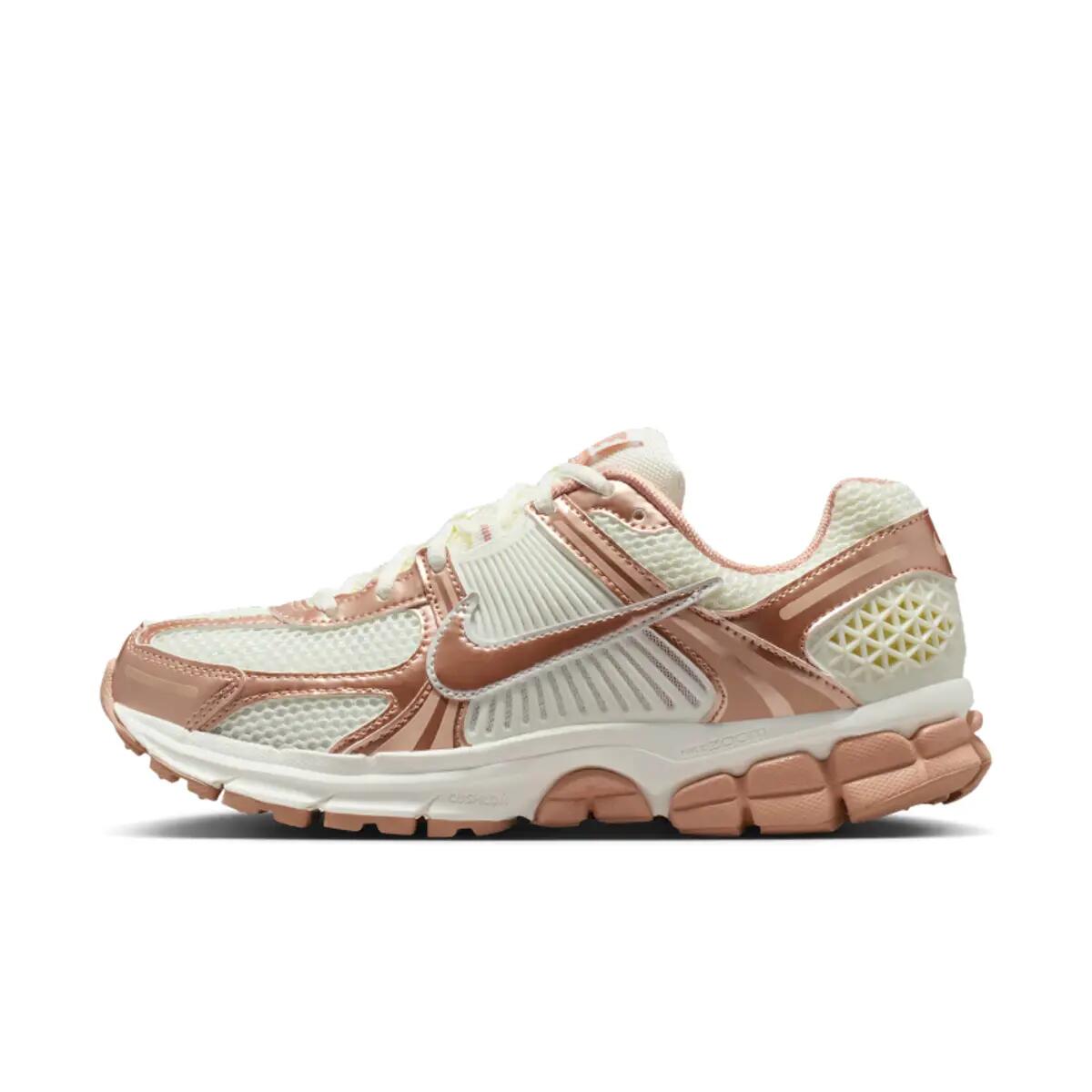 Nike Zoom Vomero 5 Rose Gold (Women's) 3/6
