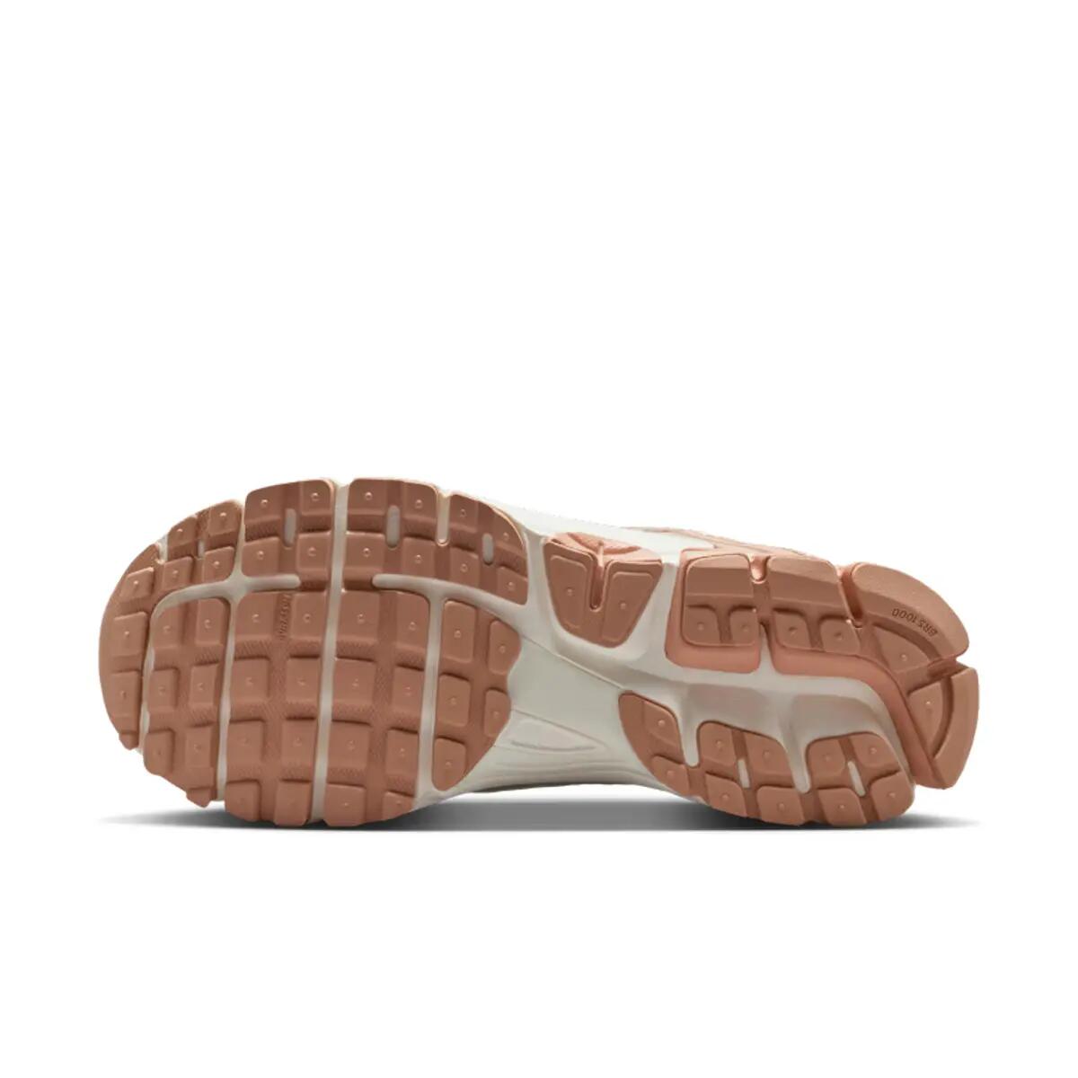 Nike Zoom Vomero 5 Rose Gold (Women's) 2/6