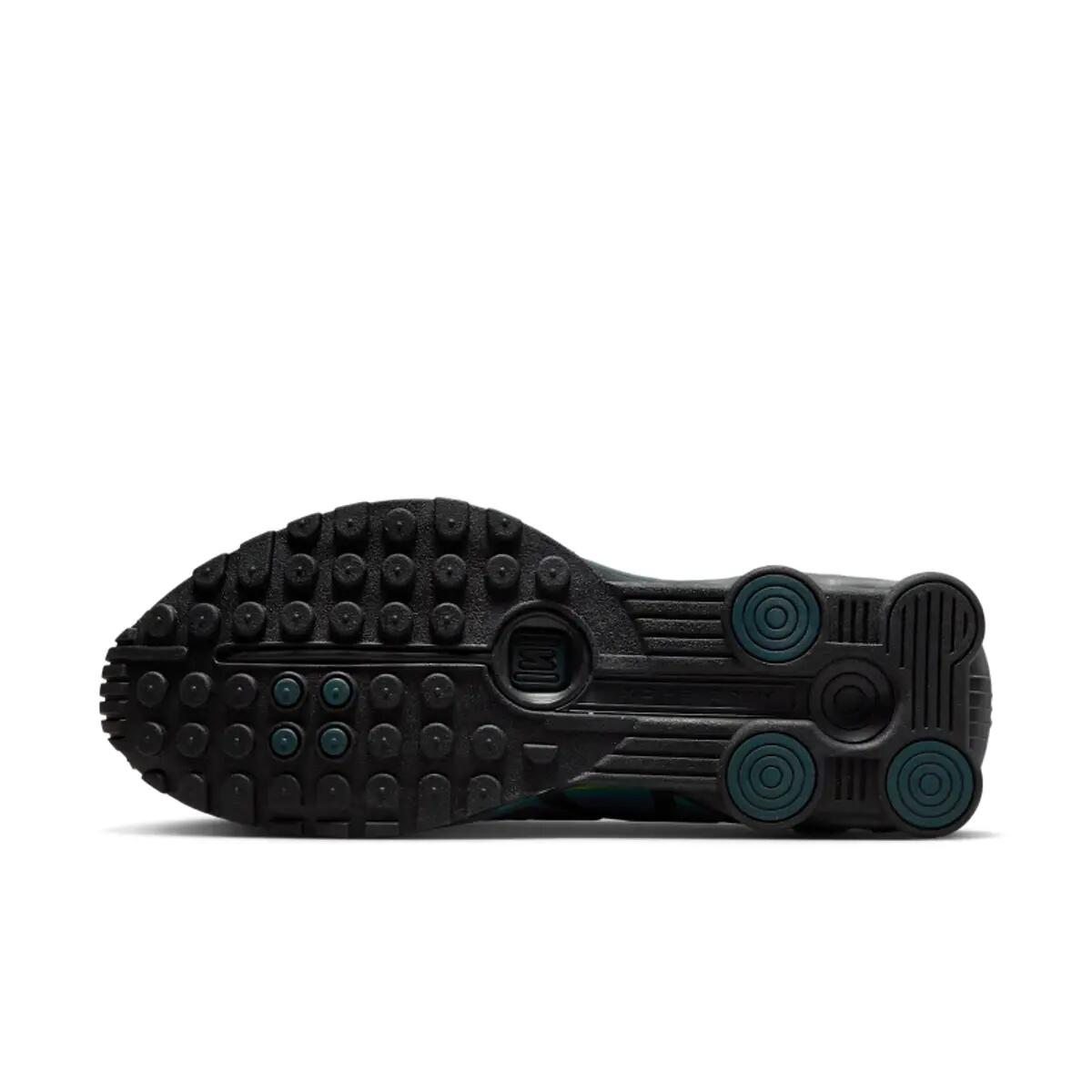 Nike Shox R4 SE Black Seaweed 3/6