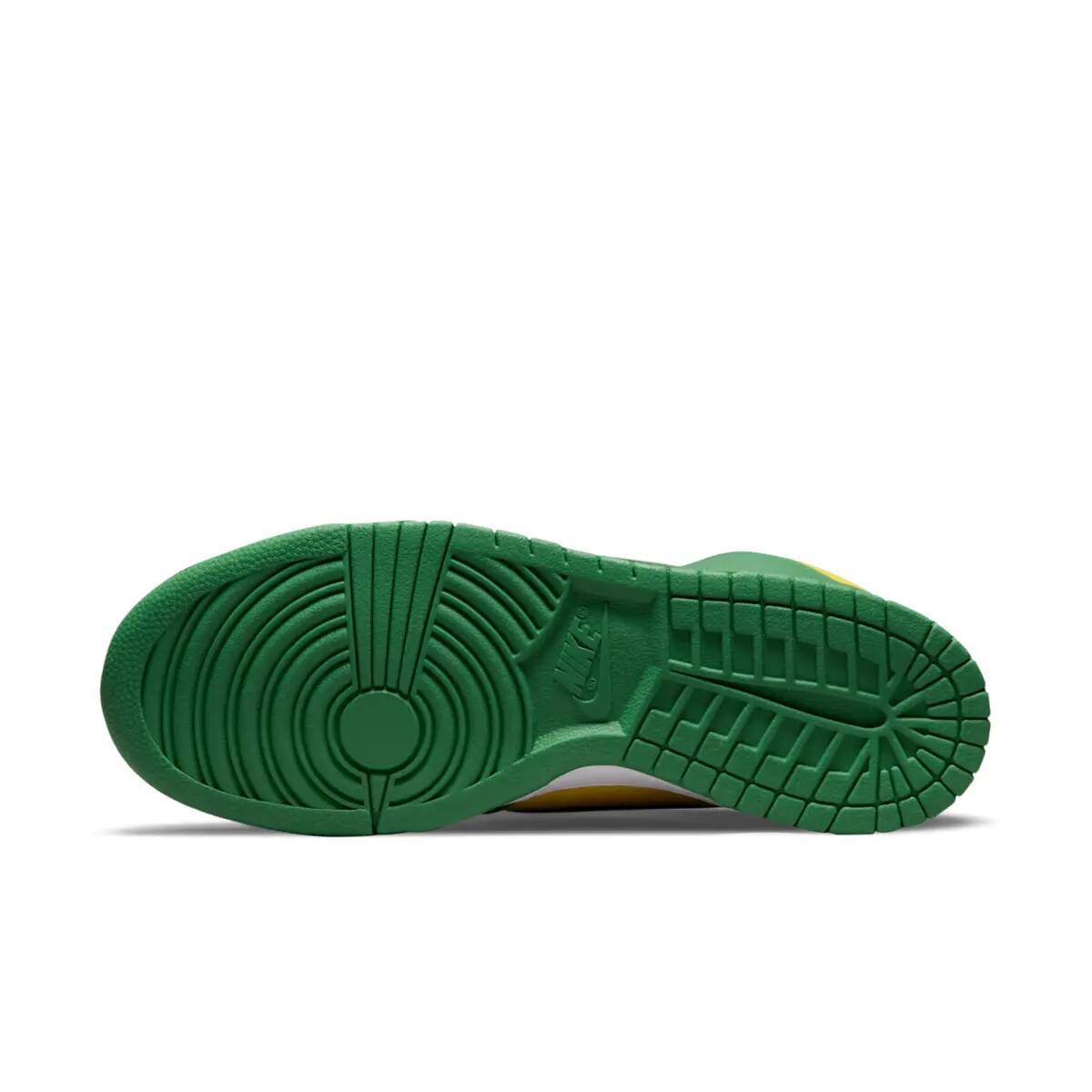 Nike SB Dunk High Supreme By Any Means Brazil 3/6