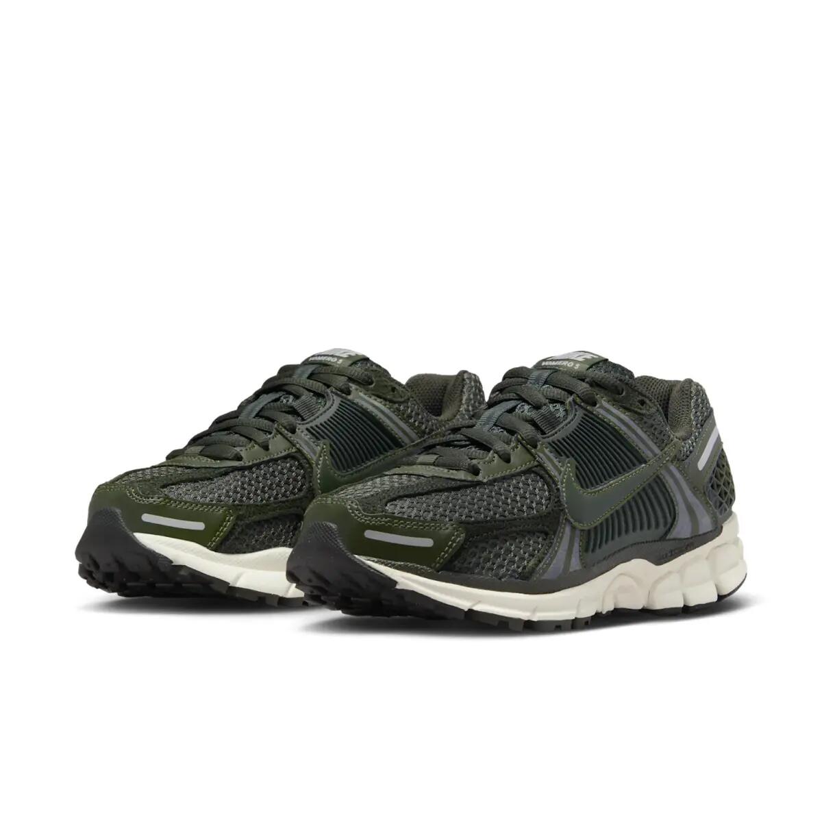 Nike Zoom Vomero 5 Sequoia (Women's) 2/6