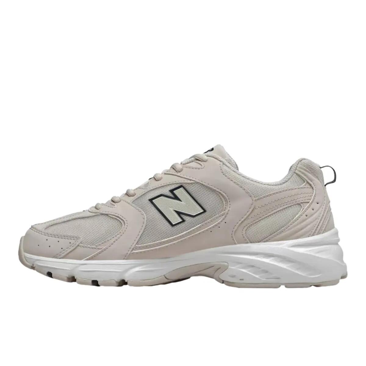 New Balance 530 Ivory 3/4