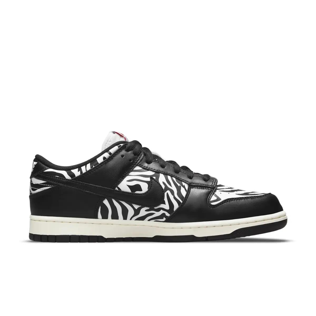 Nike SB Dunk Low OG QS Quartersnacks Zebra 3/6