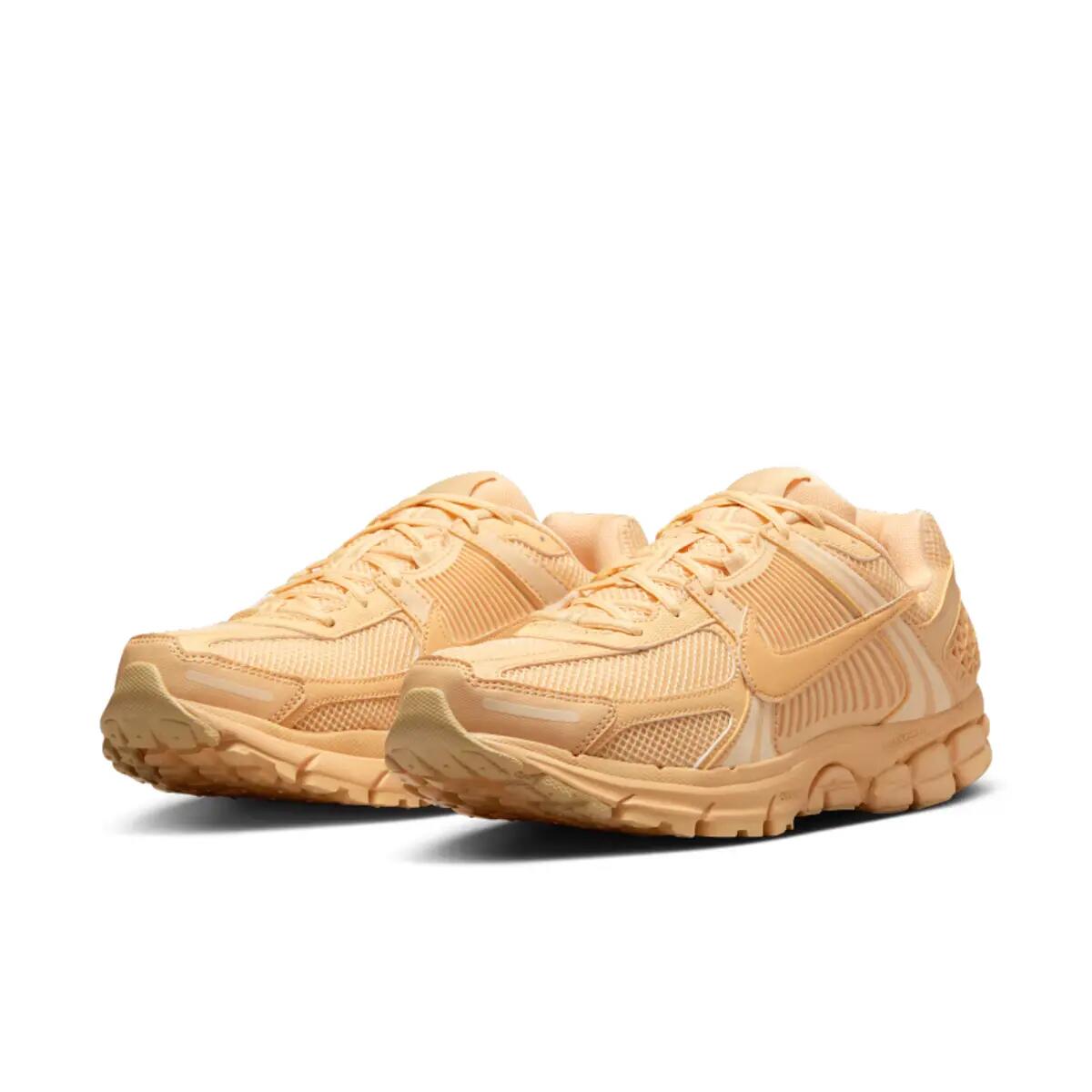 Nike Zoom Vomero 5 Celestial Gold 5/6