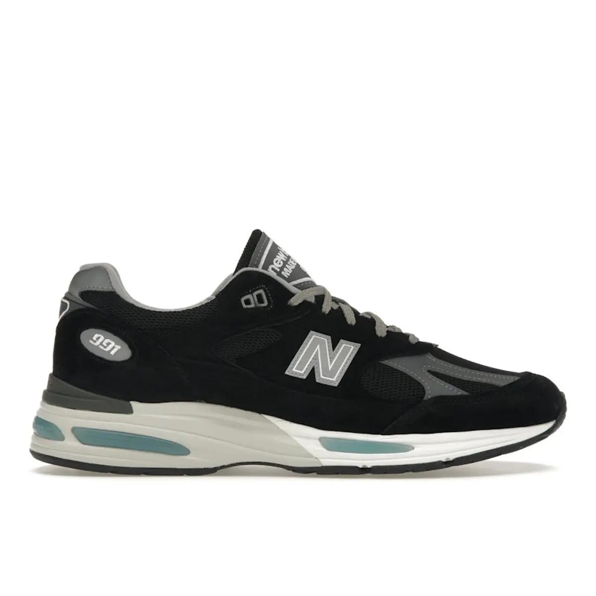 NEW BALANCE picture