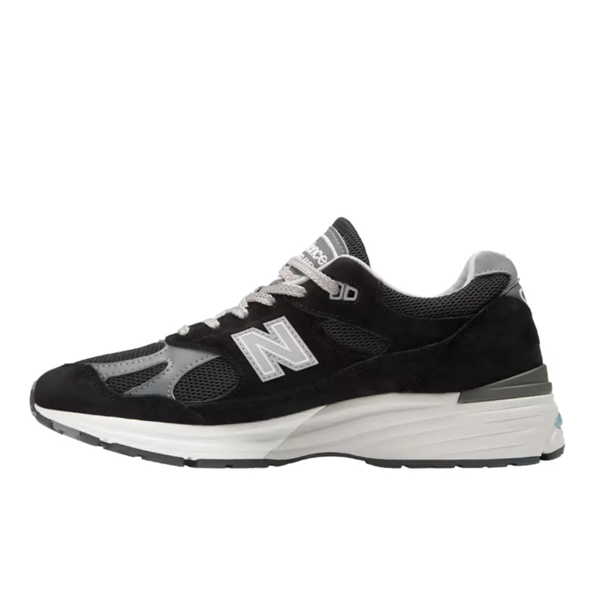 New Balance 991v2 MiUK Black Grey 2/6
