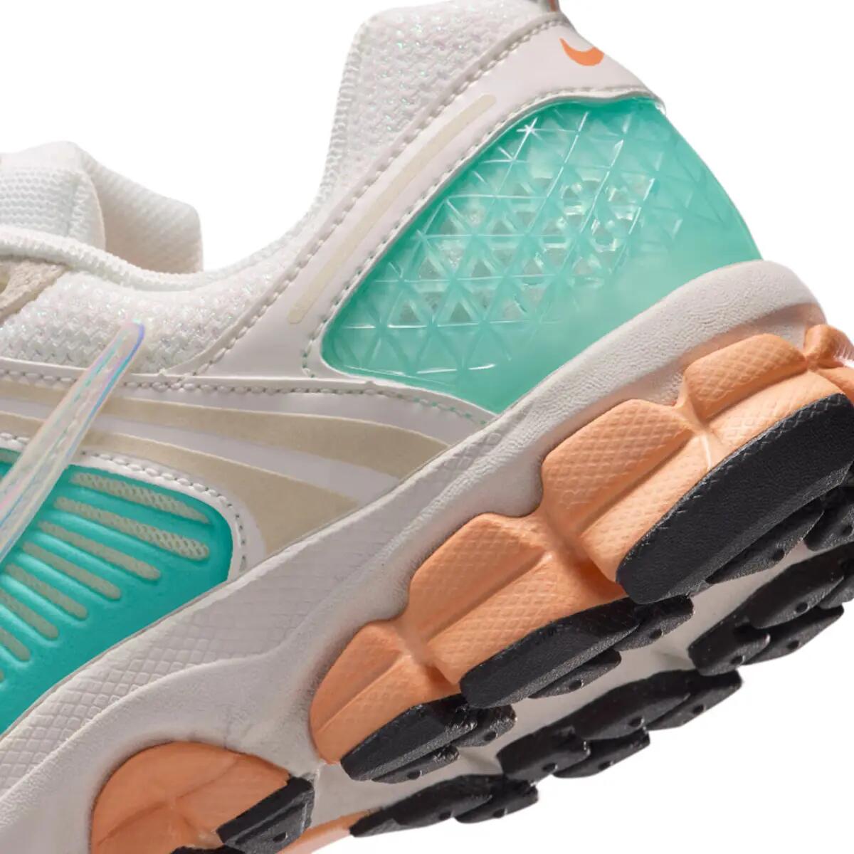 Nike Vomero 5 Bleached Turquoise Orange Chalk (GS) 6/6