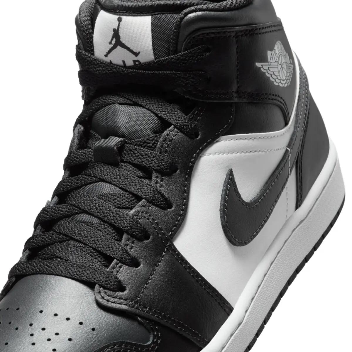 Zapatillas Nike Air Jordan 1 Mid Negro/Blanco 6/8