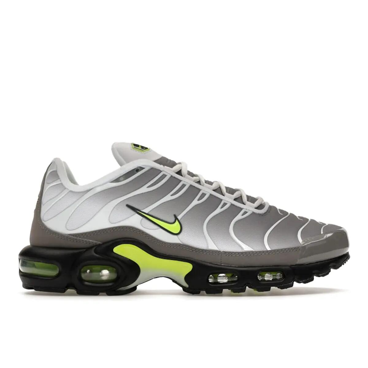 NIKE picture