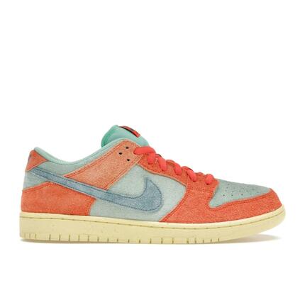 Nike SB Dunk Low Orange Emerald Rise