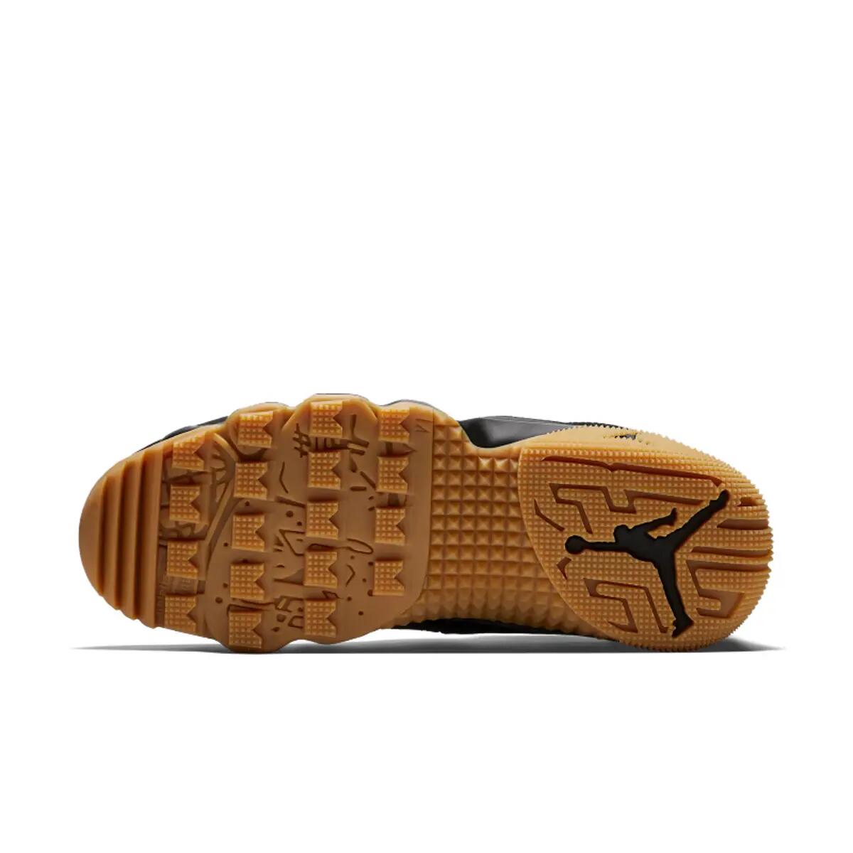 Air Jordan 9 Retro Boot Black Gum 3/6
