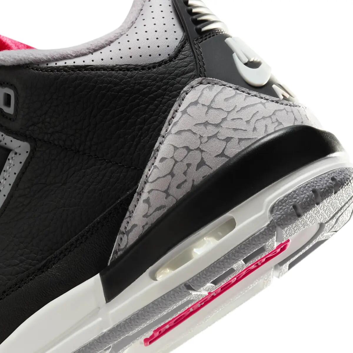 Jordan 3 Retro Black Cement (2024) (GS) 6/6