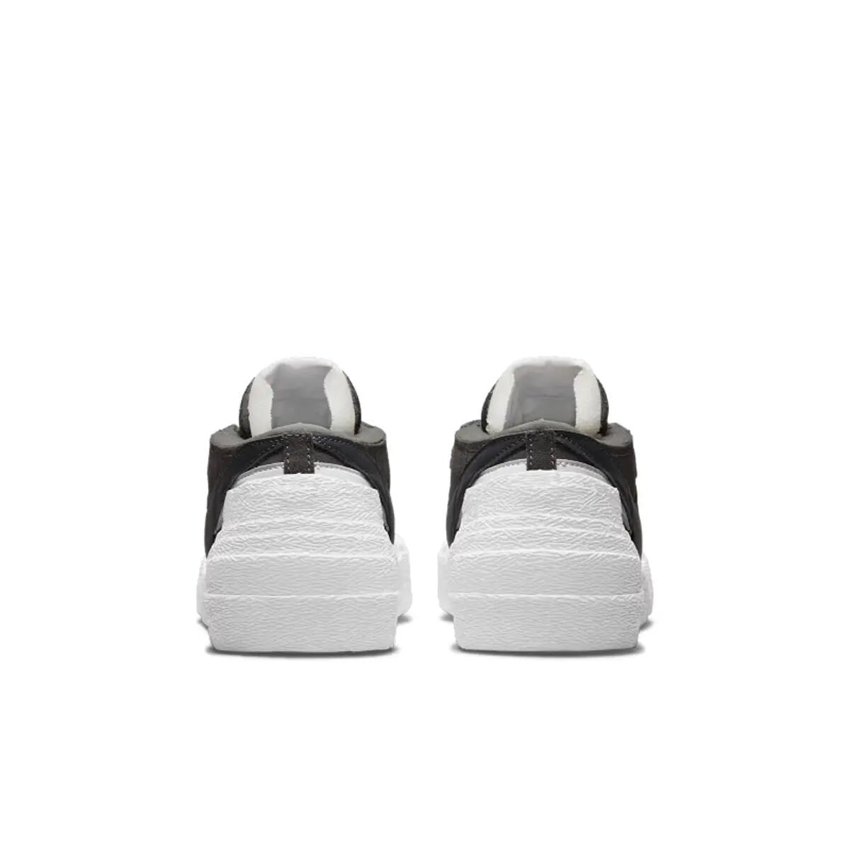 Nike Blazer Low Sacai Iron Grey 6/6