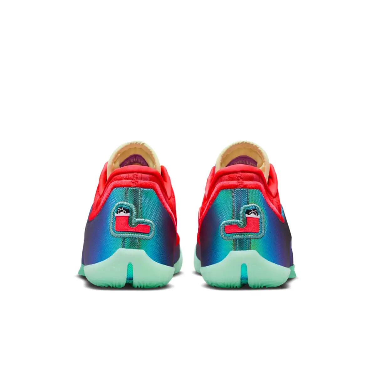 Nike LeBron 23 Stocking Stuffer 6/6