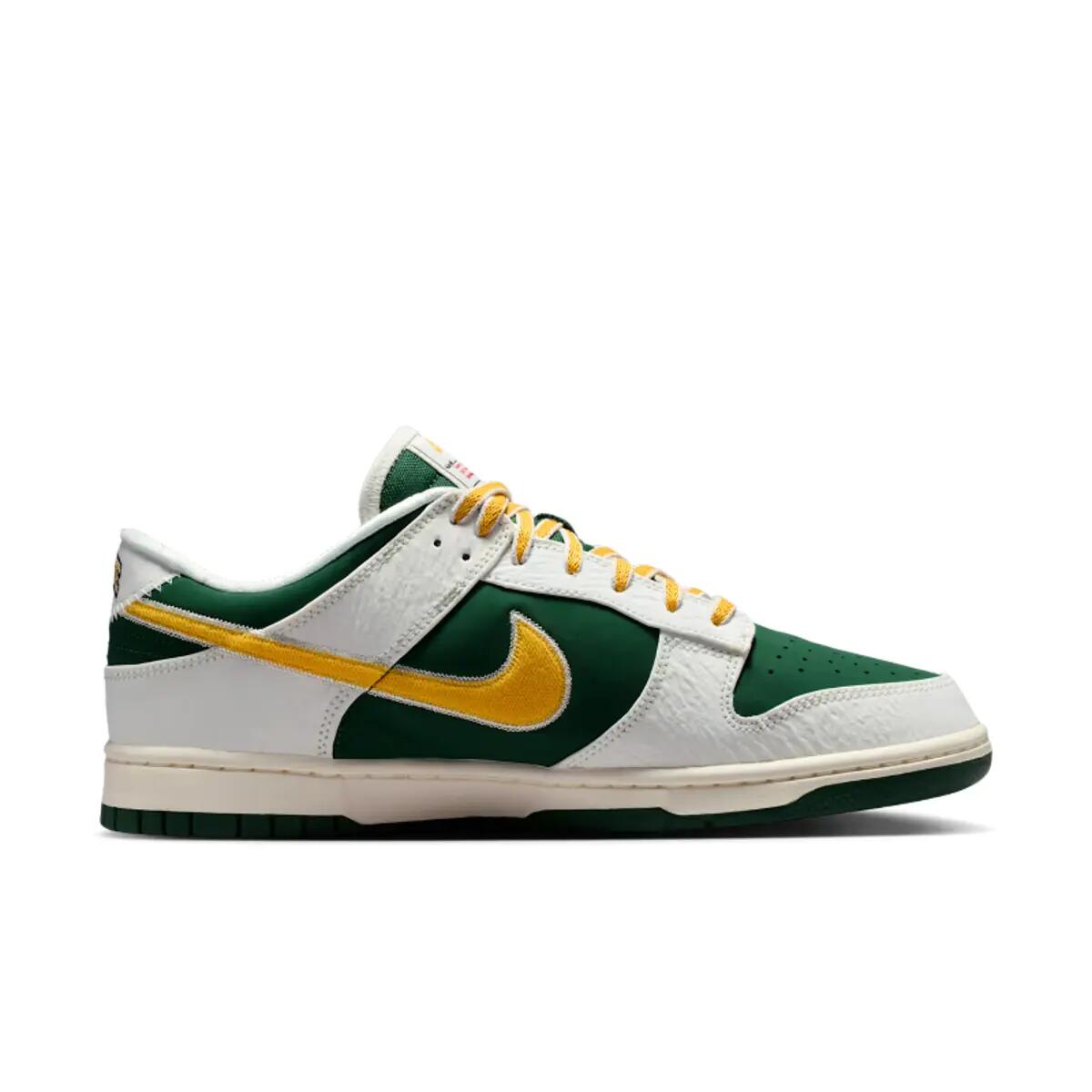 Nike Dunk Low Retro Varsity Jacket Sail Fir University Gold 3/6