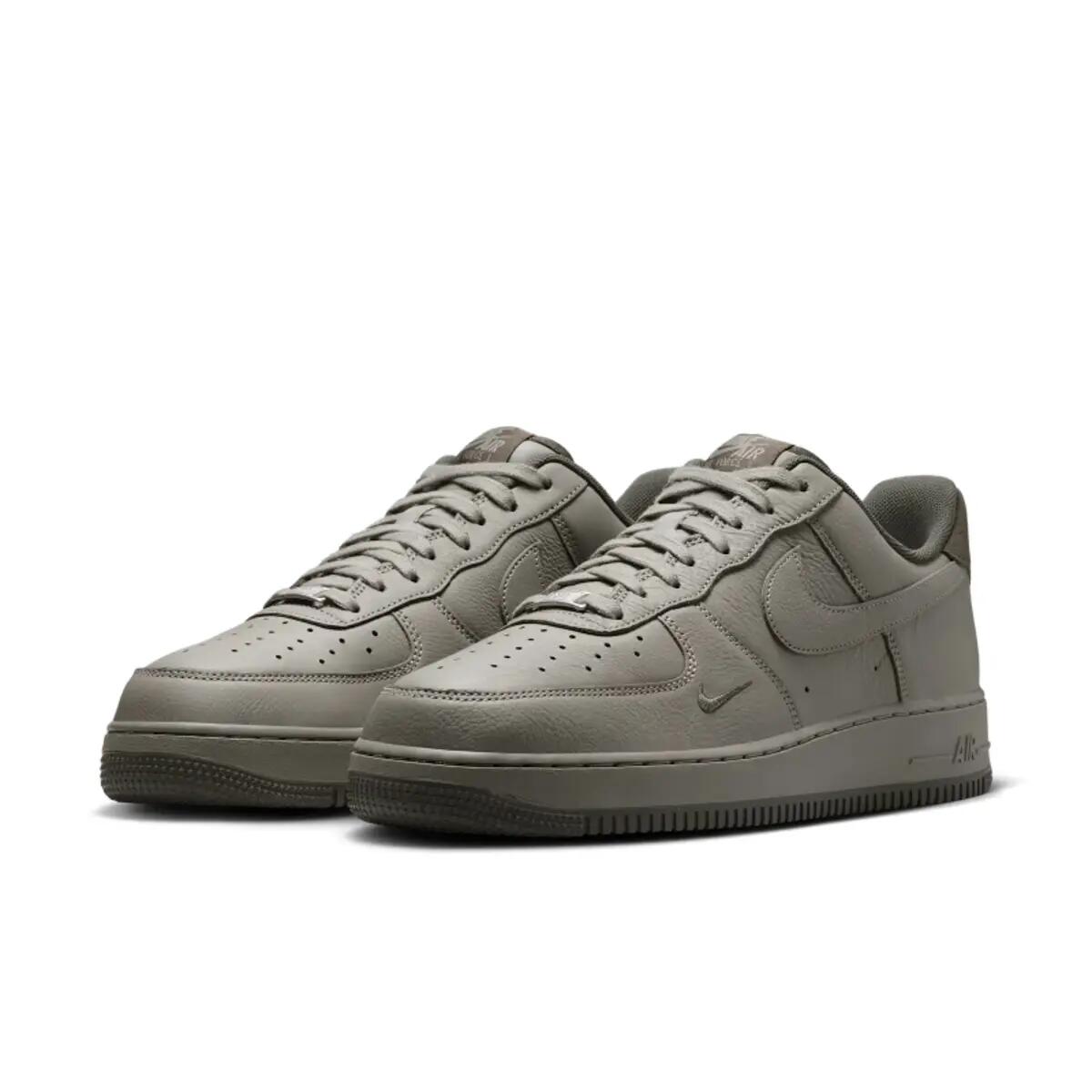 Nike Air Force 1 Low '07 LV8 Light Army Cargo Khaki 4/6